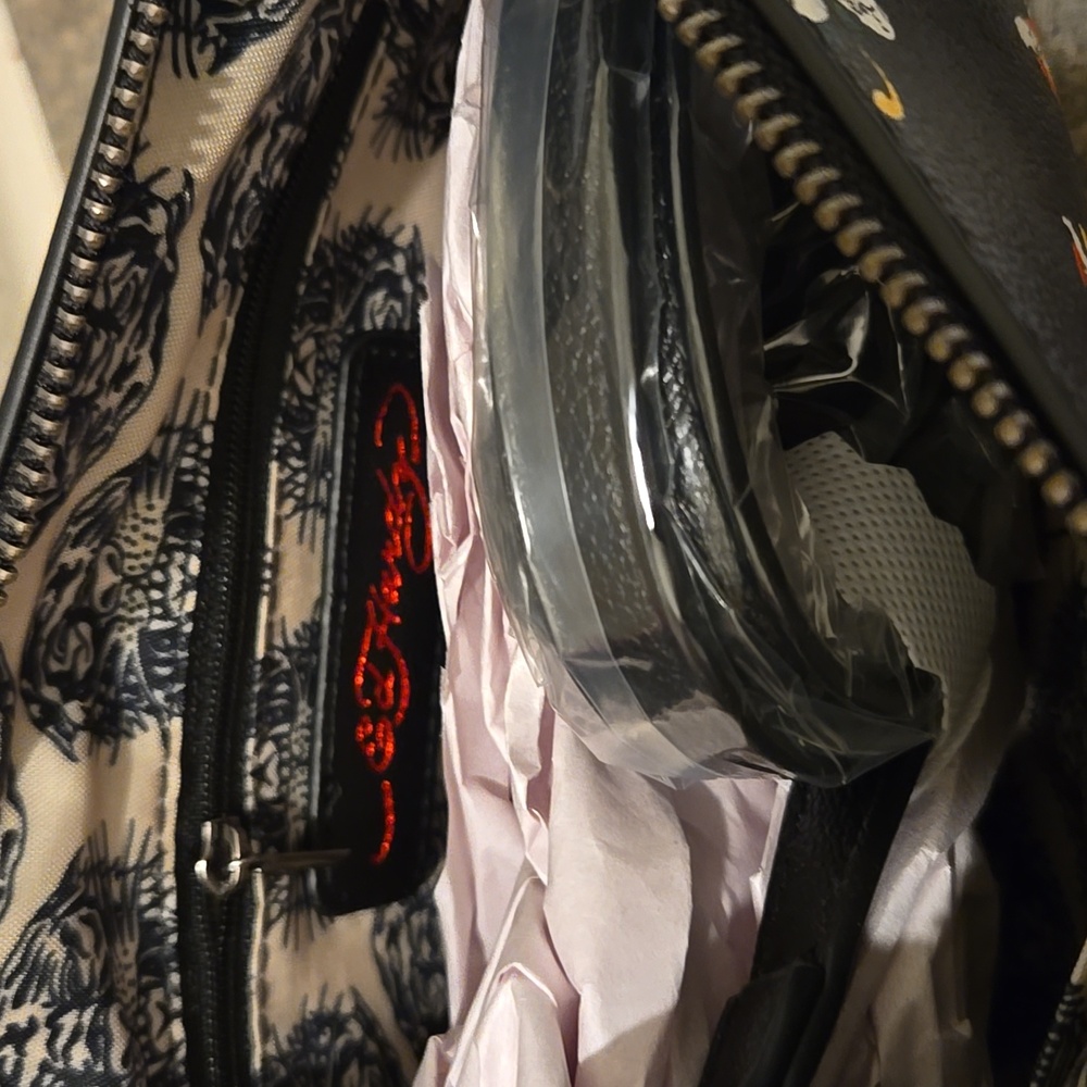 ED HARDY iconic Tattoo Satchel And Shoulder Bag  Black NWT Love Kills Slowly - Picture 4 of 4